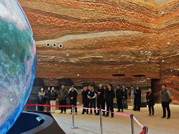 賦能身心 凝聚共識(shí) 有色駝城工會(huì)開展徒步活動(dòng)