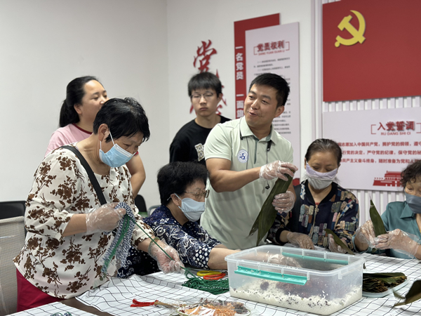 1718075653422540.jpg 618f69185655cbd1b366e737ce6b59a_副本.jpg